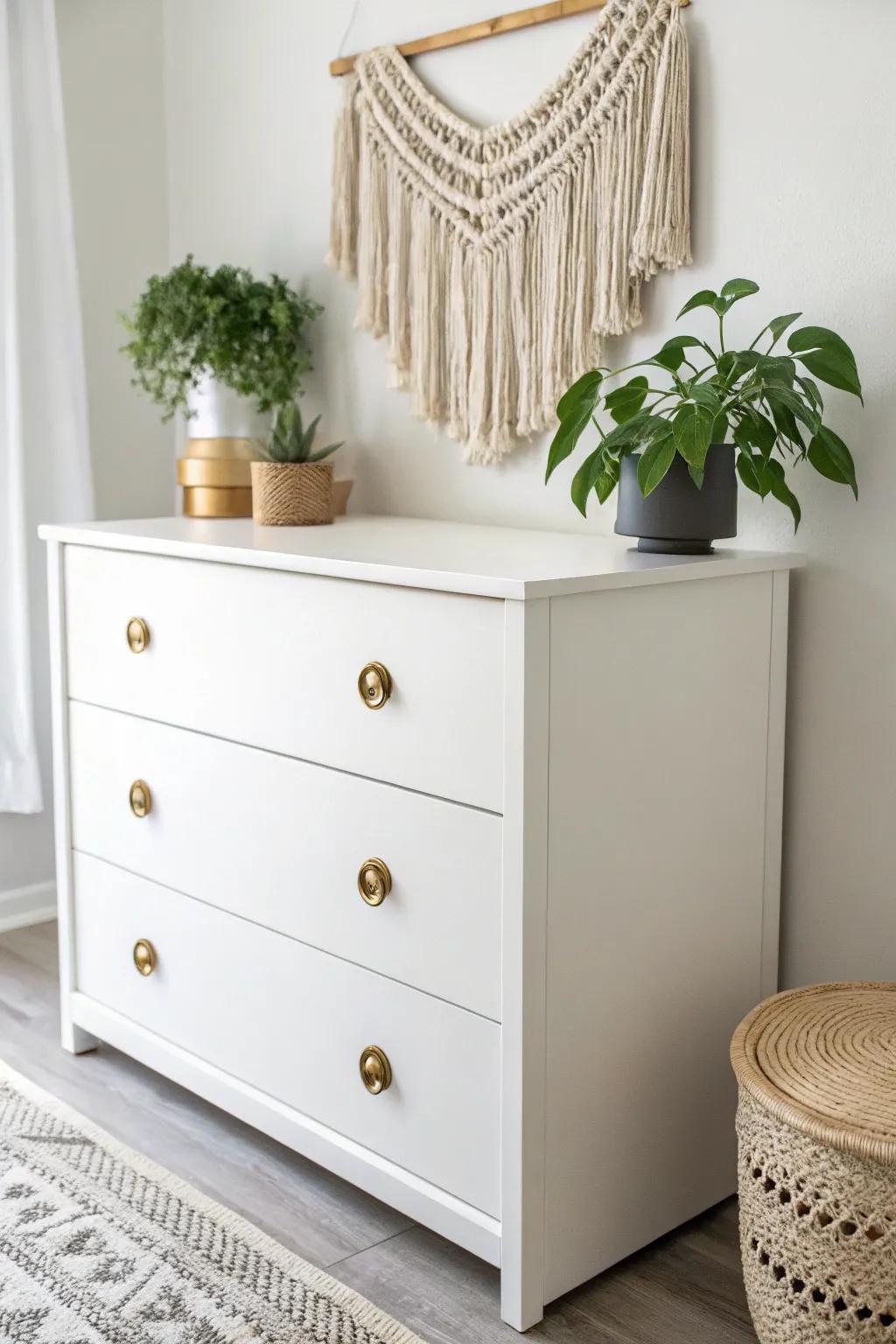 Elevate your dresser with timeless elegance—discover the allure of classic round knobs. ✨
