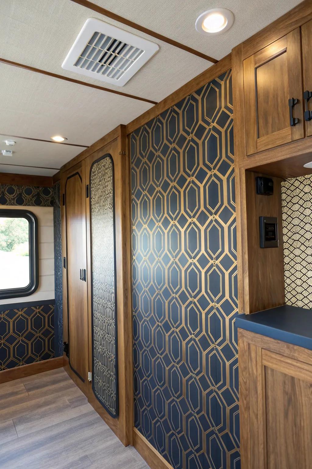 Transform your trailer with bespoke wallpaper elegance: a nod to craftsmanship and style.
