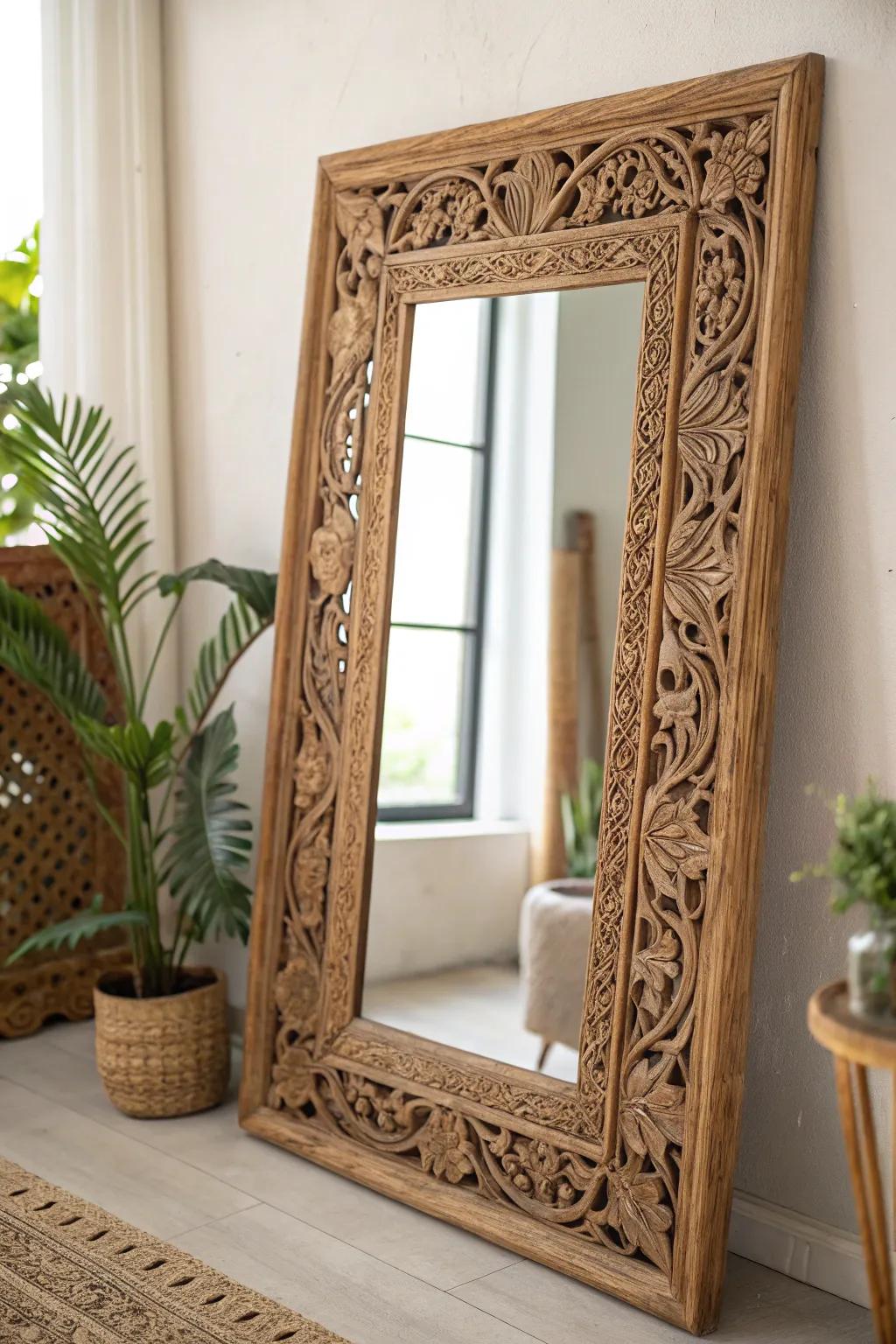Transform your space with a vintage-inspired wooden mirror frame; elegance meets craftsmanship.