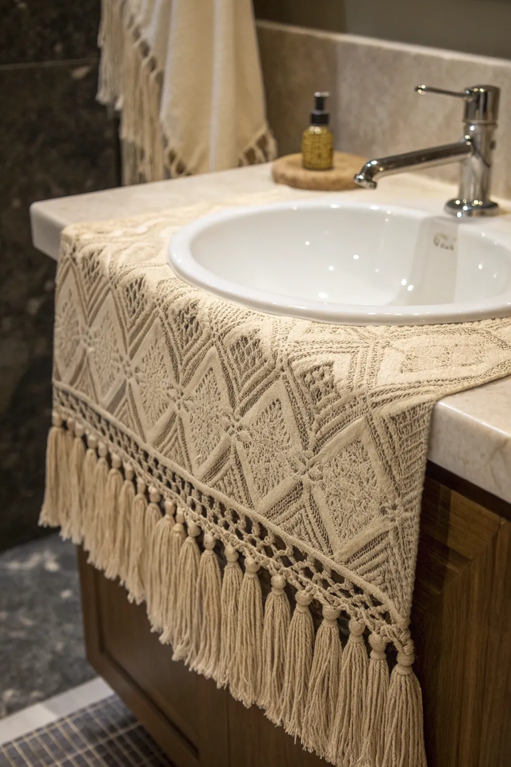 20+ Creative Bathroom Sink Splash Guard Ideas